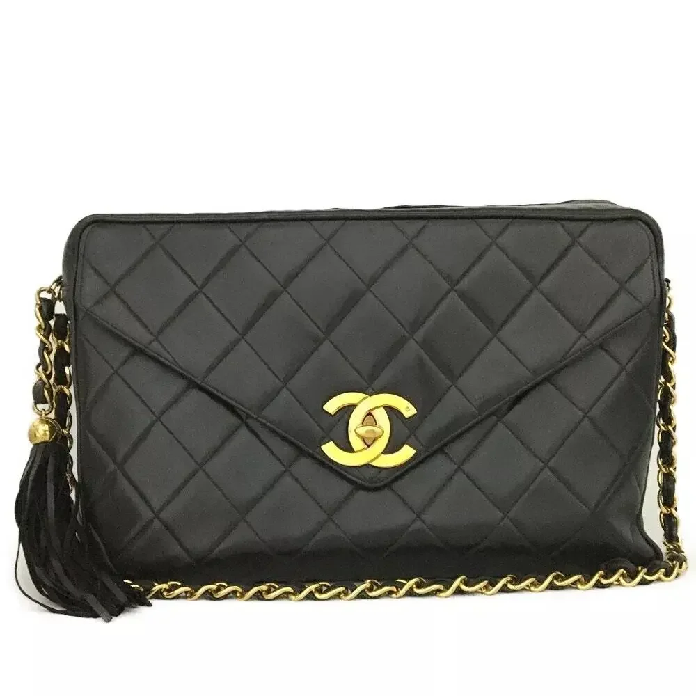 CHANEL Quilted Matelassé CC Lambskin Fringe Chain Bag Black - Picture 15 of 15